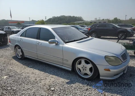 2001 Mercedes-Benz S 55 Amg z USA, uszkodzony, nr VIN WDBNG73JX1A179091